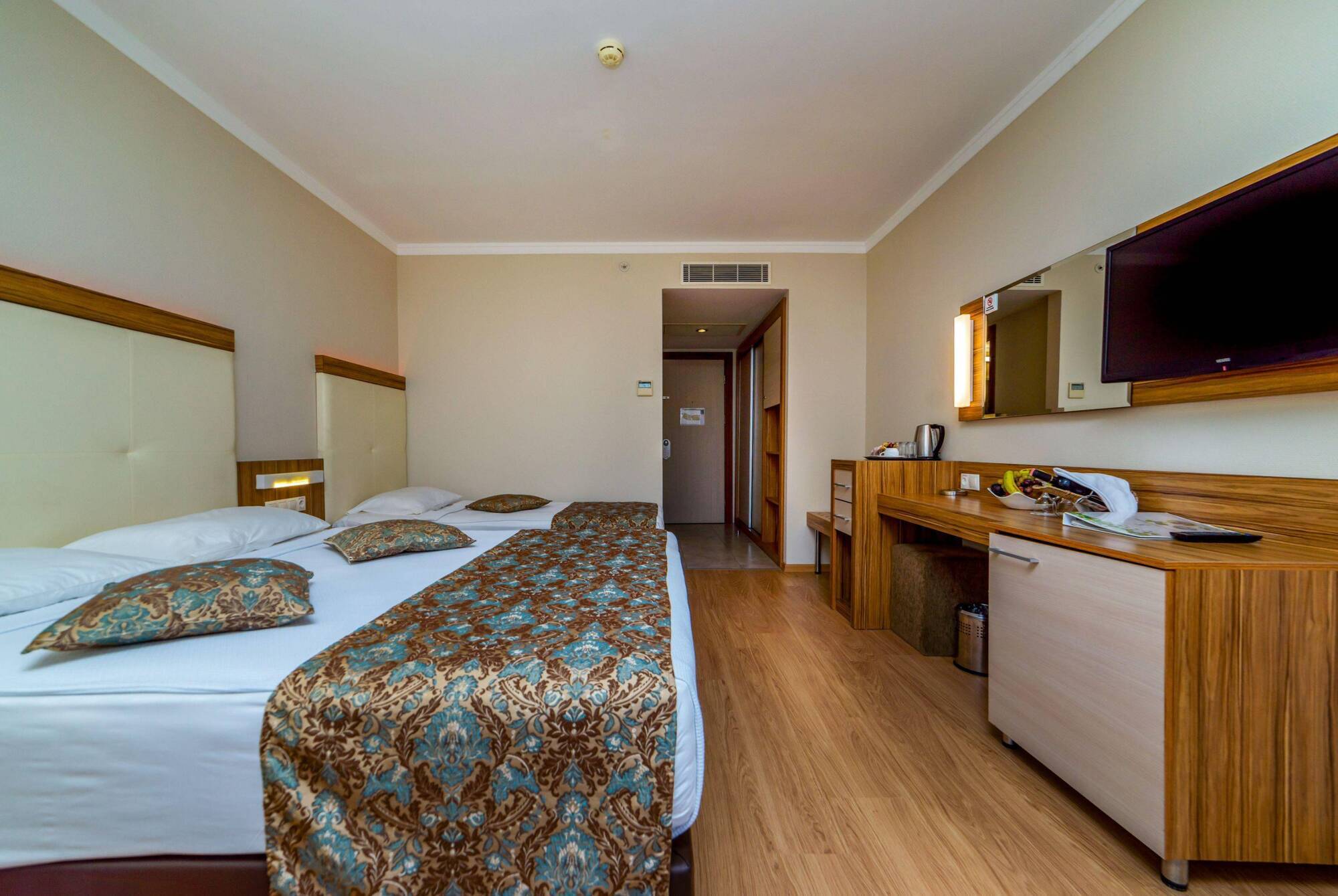 Hane Hotel 科姆柯伊 外观 照片